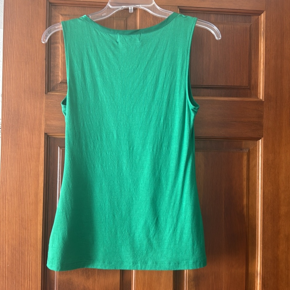 Women’s Top - Picture 4 of 4